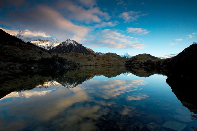 Christchurch - Mt Cook - Queenstown ( or in Reverse ) - Lake Tekapo: A Scenic Stopover