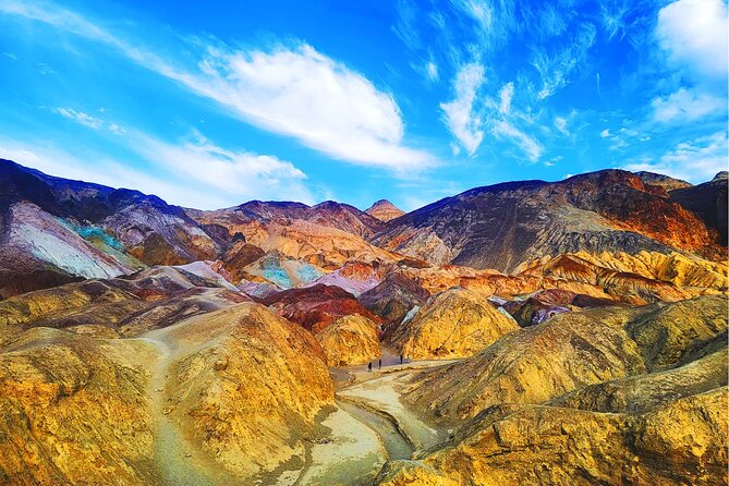 Death Valley Sunset and Starry Night Tour From Las Vegas - Guides Role and Assistance