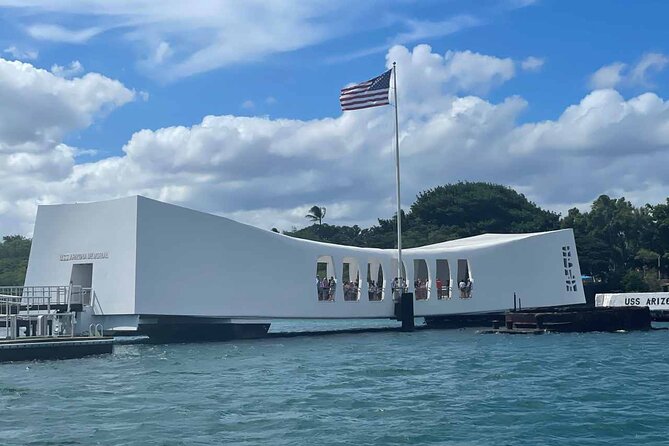 Deluxe Pearl Harbor USS Arizona Memorial and Honolulu City Tour - Customer Reviews and Satisfaction