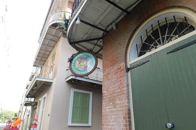 Eras of New Orleans: A History Lovers Walking Tour - Guided Tour Experience