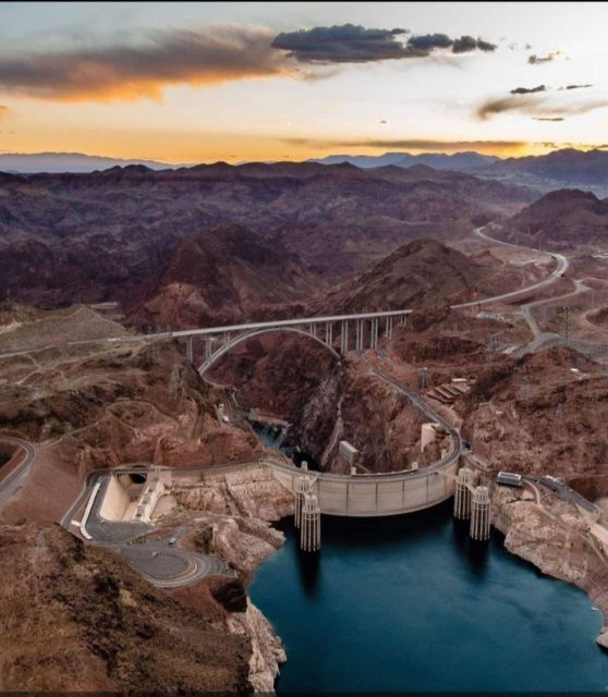 From Las Vegas:West Rim,Hoover Dam,7 Magic Mountain - Reservation Details