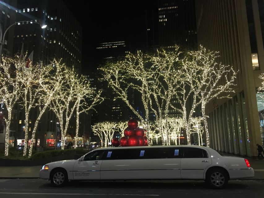 From Manhattan: Private Brooklyn Christmas Tour by Limousine - Experience Highlights