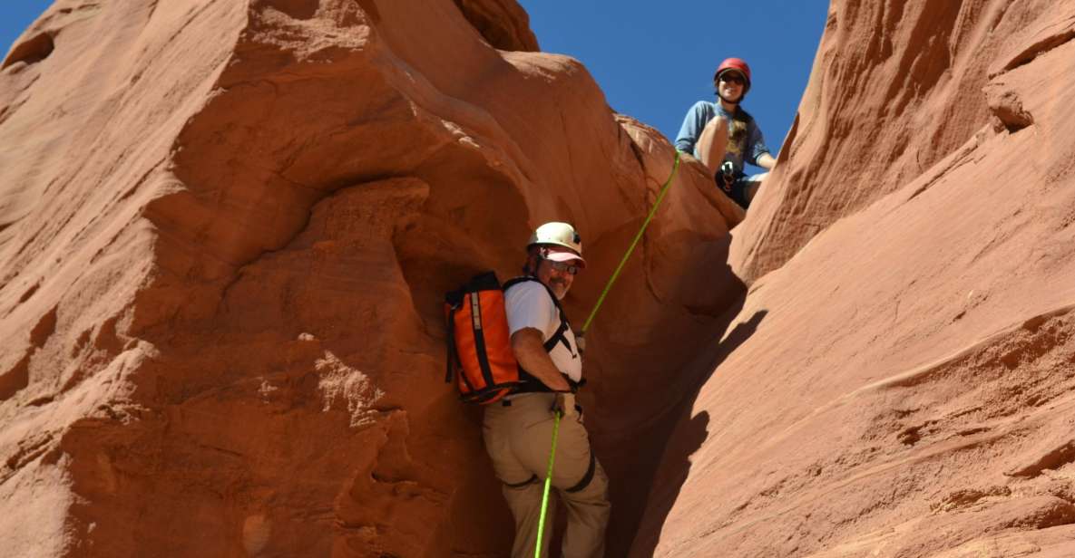 From Moab or Hanksville: North Wash Slot Canyon Experience - Experience Highlights