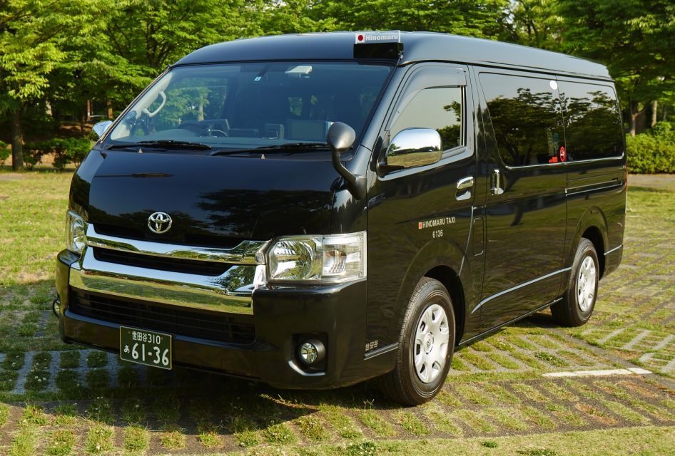 Fukuoka Airport To/From Fukuoka City: Private Transfer - Door-to-Door Service