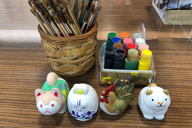 Fukuoka Open Top Bus and Hakata Doll Painting Experience With Guide - Doll Painting Experience Details
