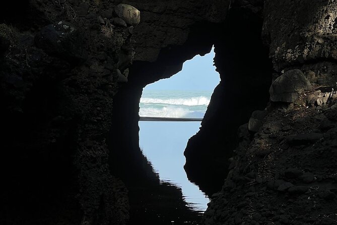 Full Day Exploring the Wild Piha Beach In Auckland - Duration and Admission Details