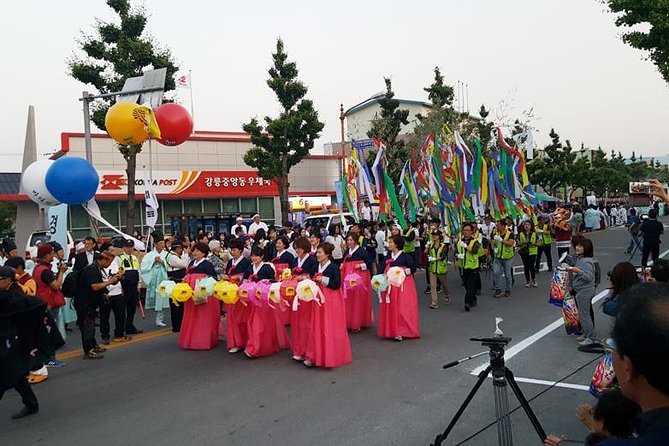 Gangneung Danoje Romantic Day Tour From Seoul - Transportation Details