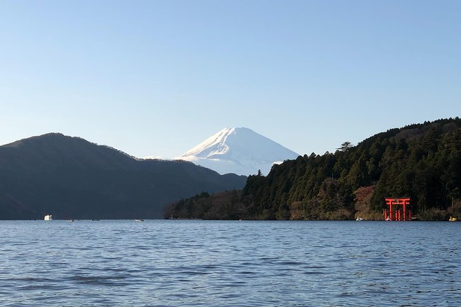 Hakone Private Two Day Tour From Tokyo With Overnight Stay in Ryokan - Accommodation and Transport Options