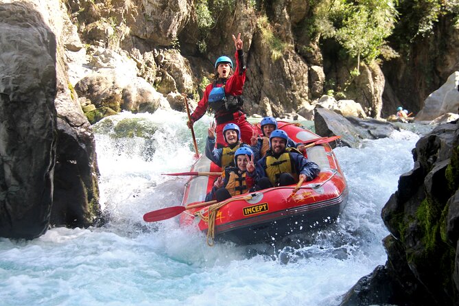 Half Day, Grade 5, White Water Rafting on the Rangitikei River - Inclusions