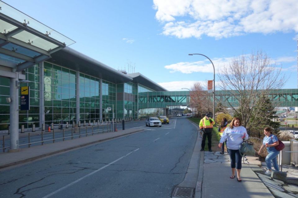 Halifax: Transfer To/From Stanfield International Airport - Experience Highlights