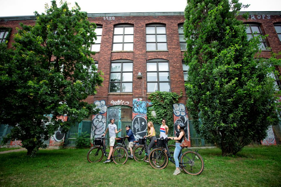 Hidden Gems Bike Tour – Plateau, Mile-End, Jean Talon Market - Highlights