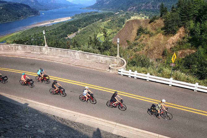 Hike and Bike Tour to Columbia River Gorge Waterfalls - Inclusions and Amenities