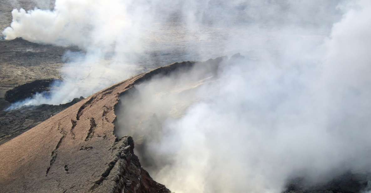 Hilo: Hawaii Volcanoes National Park and Waterfalls Flight - Highlights of the Flight