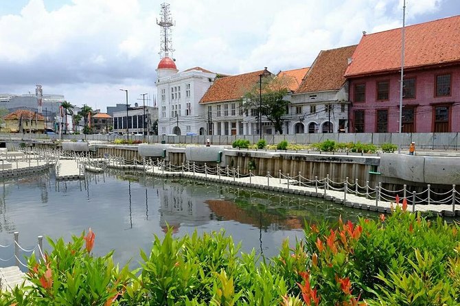 Historic Jakarta Half-Day Private Tour With Lunch and Souvenir - Tour Inclusions