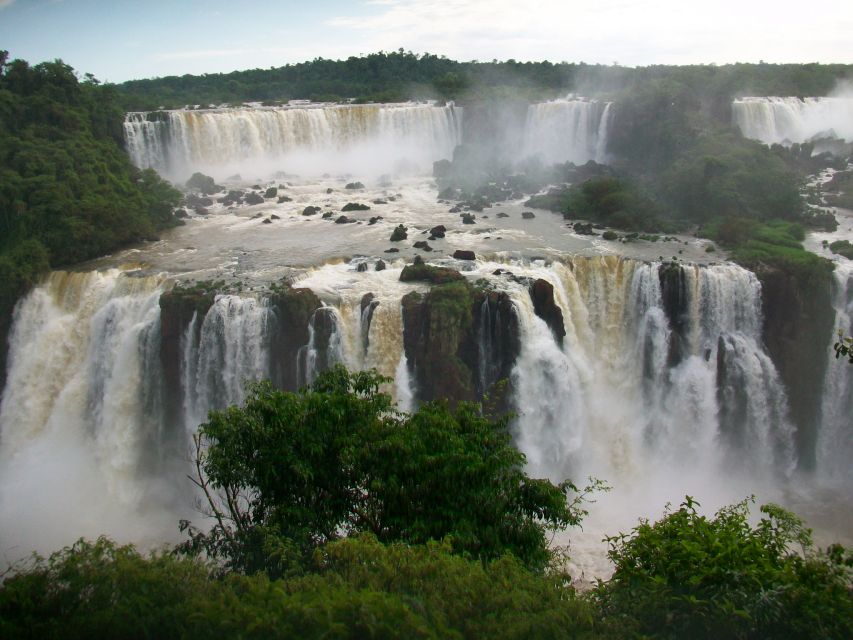 Iguazú Falls Brazil & Argentina 3-Day In-Out Transfers - Inclusions and Exclusions