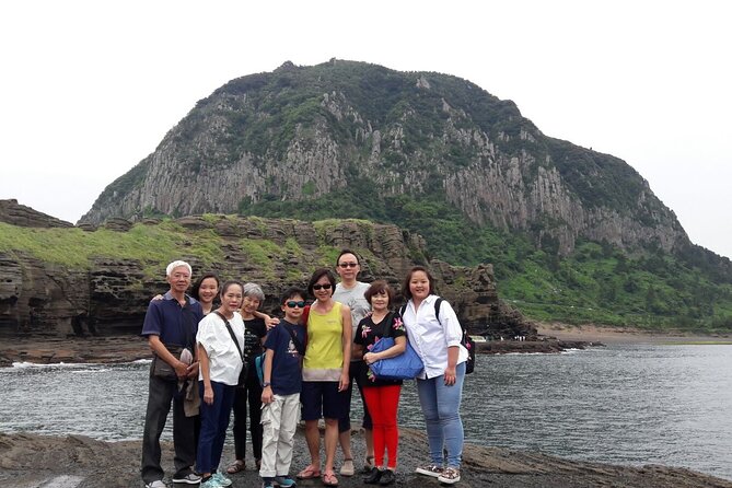 Jeju Island Private Taxi Tour - Yongmeri Coast & OSulloc - Pricing Information