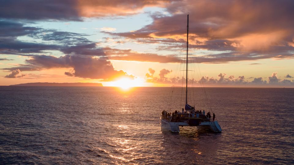 Kauai: Napali Coast Sunset Sail With Dinner - Full Description