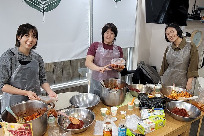 Kkakdugi(Korean Radish Kimchi) Cooking Class at Busan - Menu Offerings