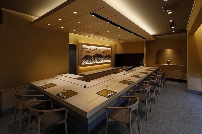 Kumamoto Tasting Tour: Sushi Restaurant, Izakaya and Bar - Professional Guide Services