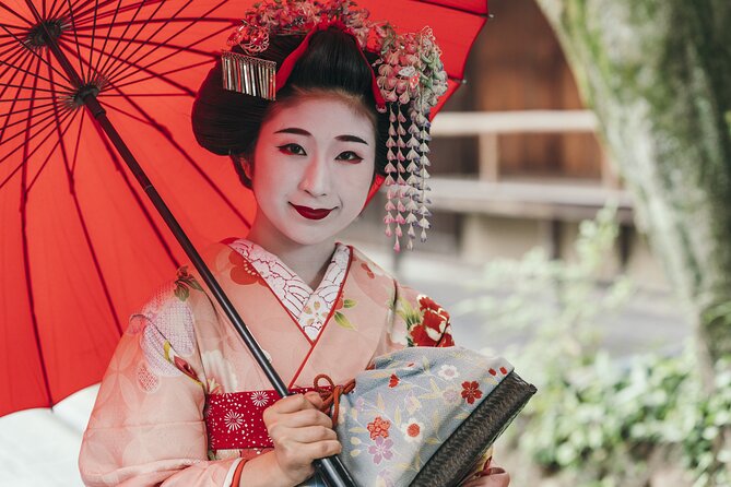 Kyoto Kimono Rental Experience and Maiko Dinner Show - Enjoy Authentic Maiko Dance Performance