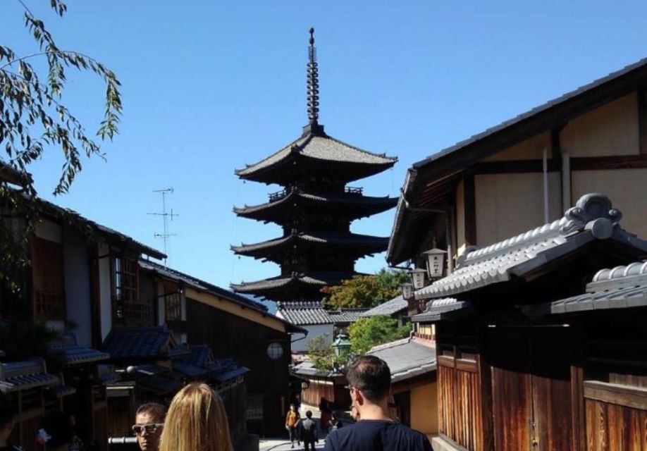 Kyoto: Private 2.5 Hour Historical Walking Tour - Booking Information