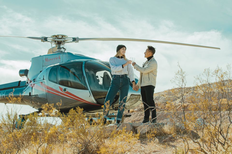 Las Vegas: Red Rock Canyon Helicopter Landing Tour - Tour Highlights
