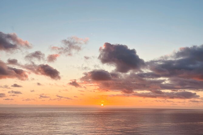 LIGHTHOUSE TRAIL Guided Sunrise Tours to Cape Byron Lighthouse - Captivating Sunrise Views