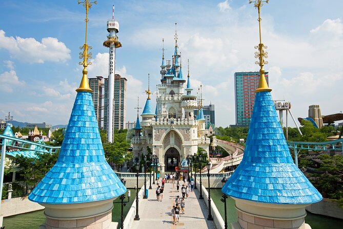 Lotte World and Popcorn KPOP Concert in One Day Tour - Tour Inclusions