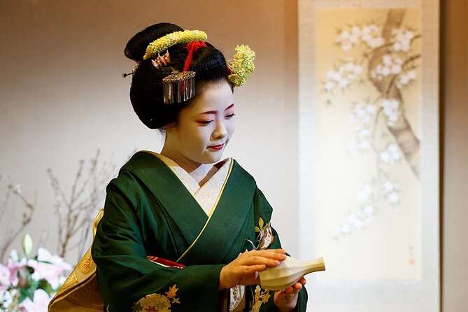 Maiko Performance With Kaiseki Dinner: Book by Feb 29 - Tour Options Available