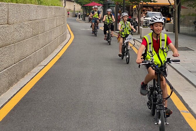 Market Food Tour & Evening E-bike Ride in Seoul - Pricing and Booking Information