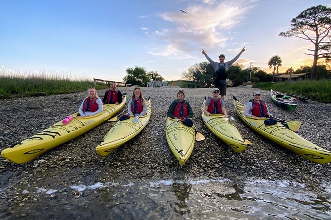 Marsh Kayaking Eco-Tour in Charleston via Small Group - Guides and Experience