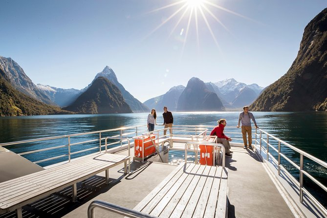 Milford Sound Cruise With Optional Kayak Tour - Itinerary Overview