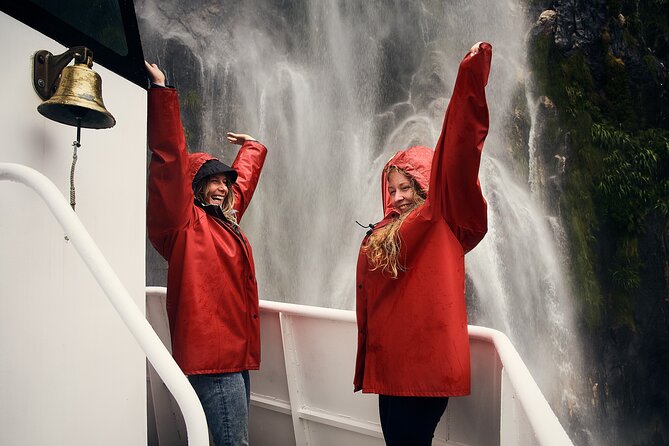 Milford Sound Sightseeing Cruise With Optional Picnic or Buffet - Cruise Highlights