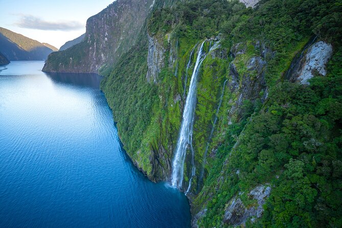 Mitre Peak Helicopter Scenic Flight From Milford Sound - Meeting and Pickup Information