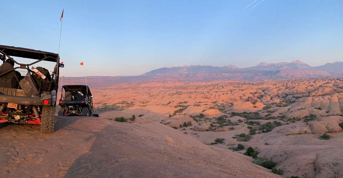 Moab: 4.5-Hour Self-Drive Hells Revenge & Fins N'Things Tour - Live Tour Guide and Accessibility