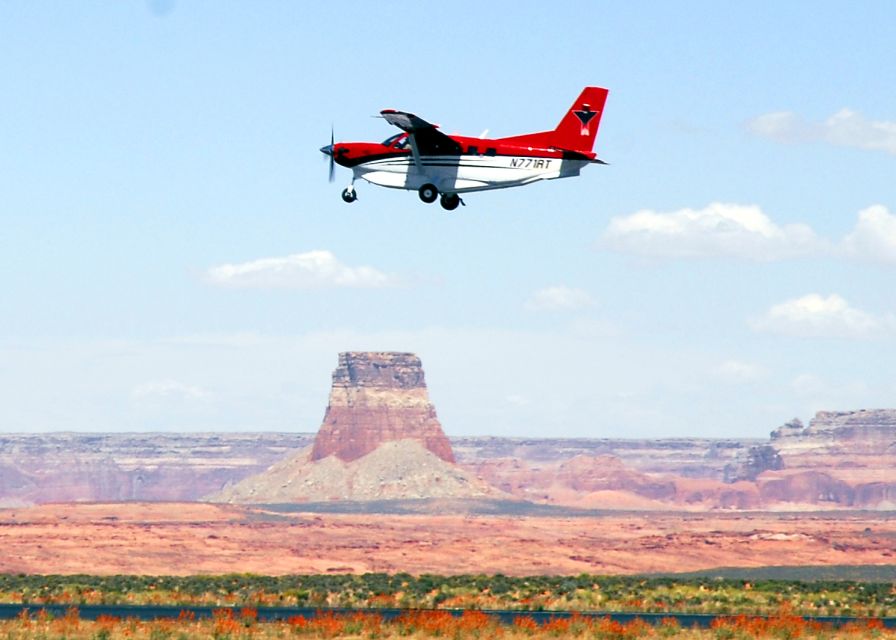 Moab: Monument Valley & Canyonlands Airplane Combo Tour - Live Tour Guide and Reservation Options