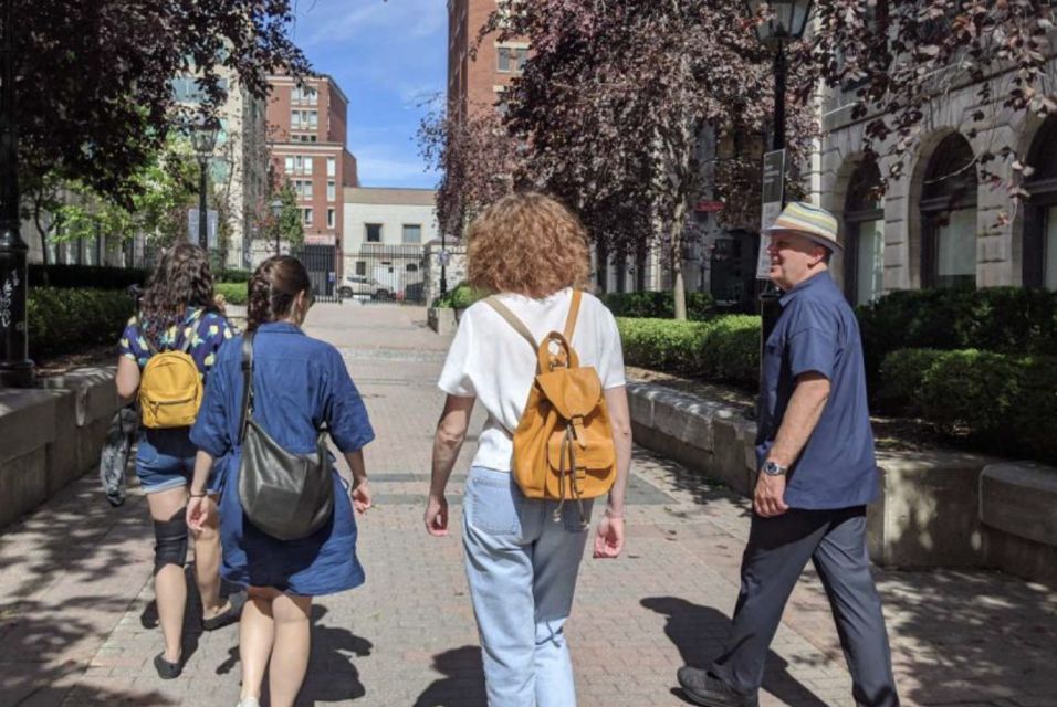 Montreal: Private Walking Tour of Old Montreal - Tour Location and Attraction