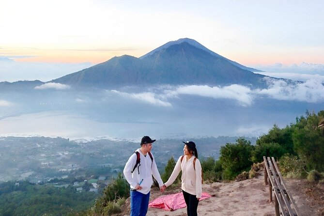 Mount Batur Sunrise Hiking With Local Guide Experience - Traveler Reviews