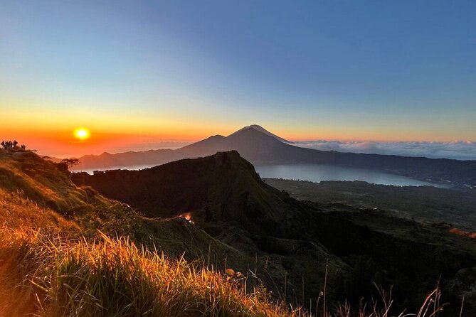Mount Batur Sunrise Trekking With Natural Hot Spring - Explore Natural Hot Springs