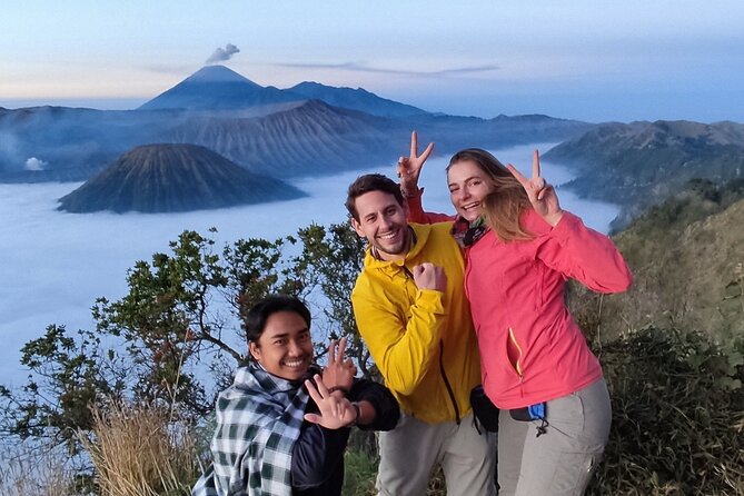 Mount Bromo Sunrise Tour From Surabaya & Malang - Depart Midnight - Logistics and Pickup