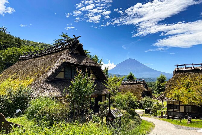 Mt Fuji Crafts Village and Lakeside Kid-Friendly Bike Tour - Lakeside Bike Adventure