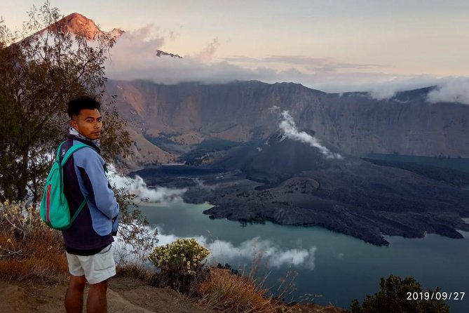 Mt. Rinjani Crater Rim Private Overnight Trek From Senaru  - Lombok - Meeting Point and Logistics