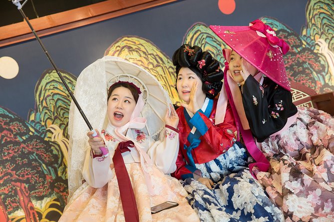 N Seoul Tower Hanbok Rental - Logistics