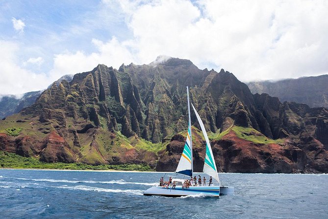 Na Pali Coast Kauai Snorkel and Sail - Snorkeling With Marine Life