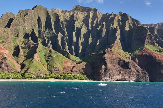 Na Pali Sunset & Sightsee Boat Tour - Logistics and Policies