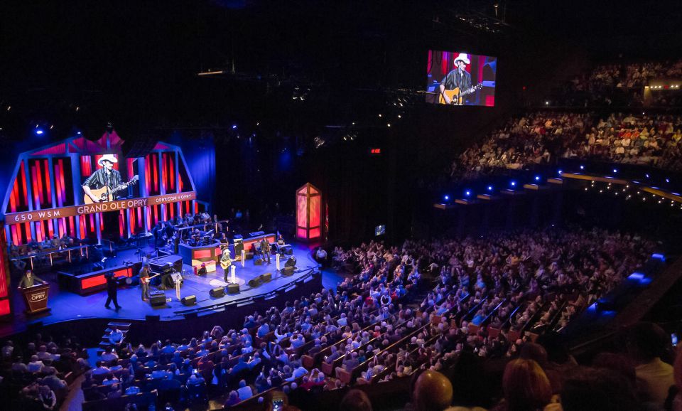 Nashville: Grand Ole Opry Show Ticket - Inclusions