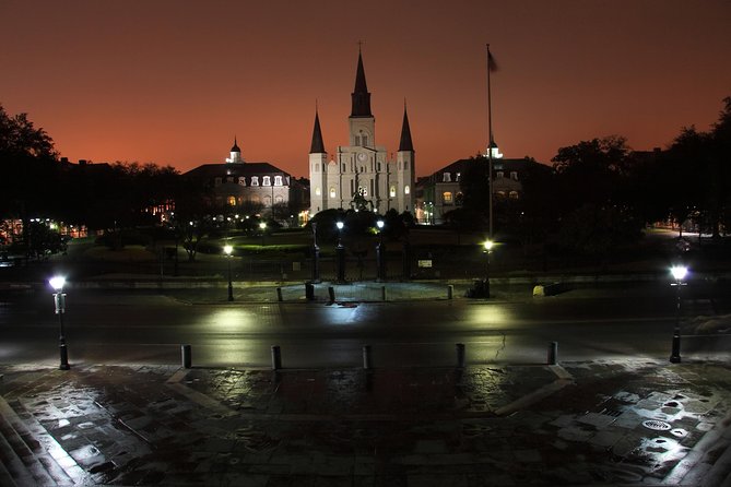 New Orleans Haunted Pub Crawl - Included Amenities