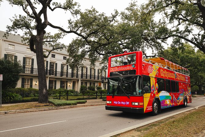 New Orleans Hop-On Hop-Off and Garden District Walking Tour - Customer Experiences