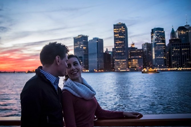 New York City Bright Lights Skyline Cruise on Yacht - Inclusions and Amenities