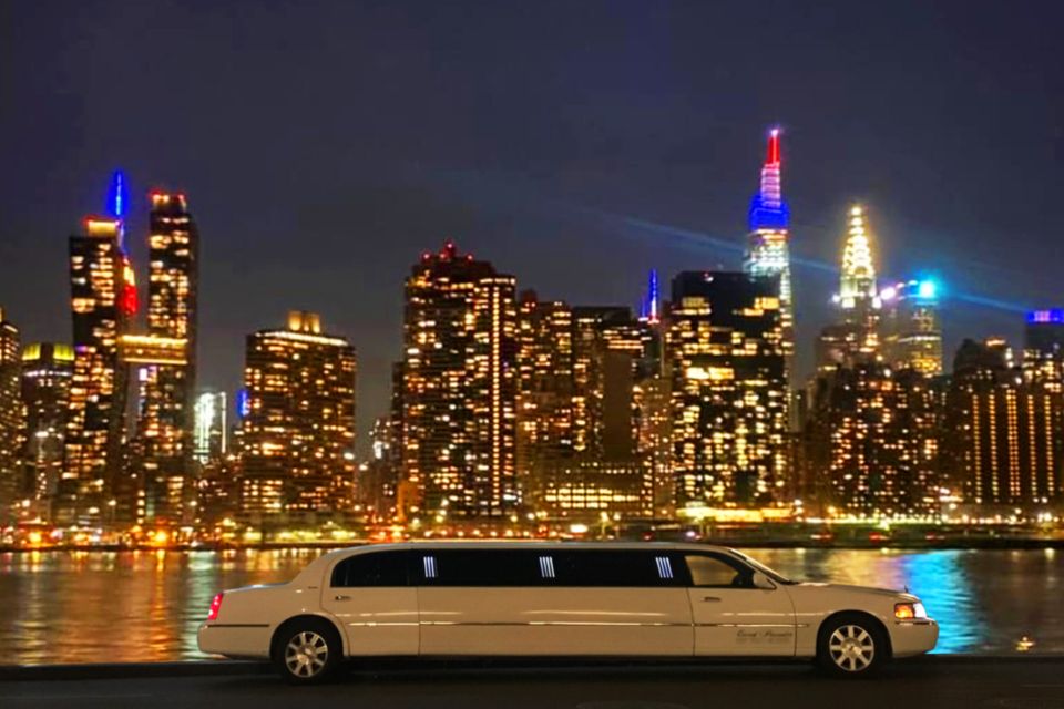 New York City: Private Manhattan Limousine Tour - Experience Highlights